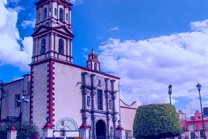 12 escort profiles in San Francisco del Maguey, Mexico. Browse companions, services, rates and book online. Incall and outcall available.
