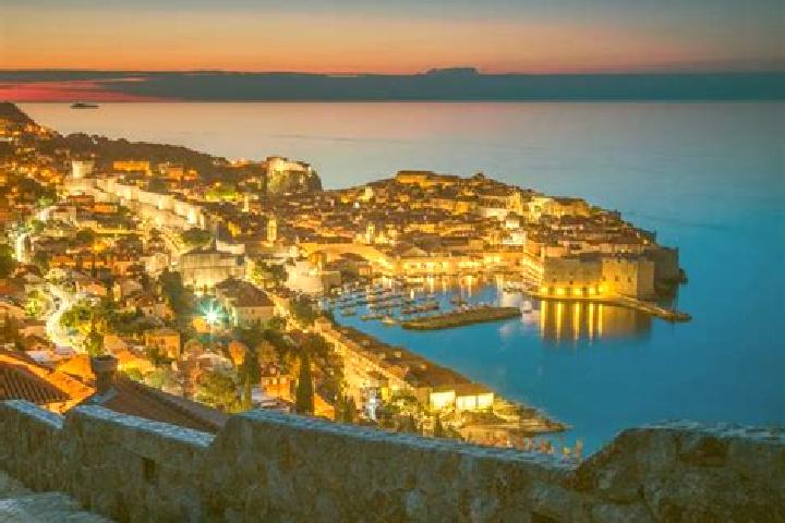 12 escort profiles in Supetar, Croatia. Browse companions, services, rates and book online. Incall and outcall available.