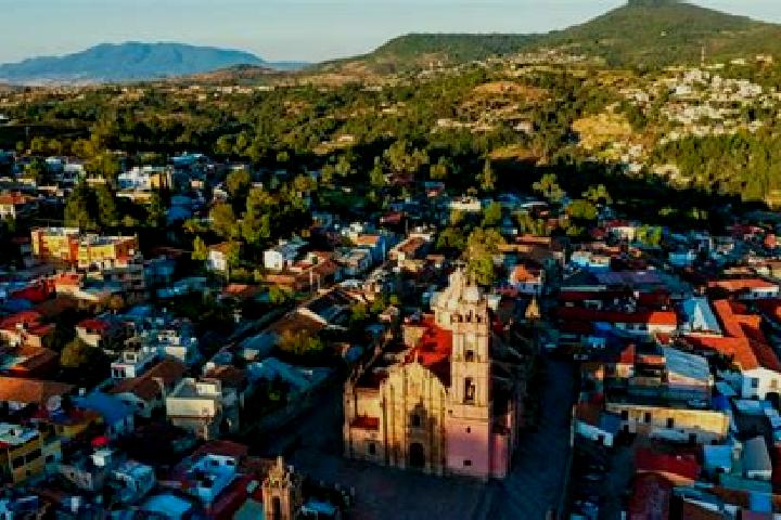 12 escort profiles in Tlalpujahuilla, Mexico. Browse companions, services, rates and book online. Incall and outcall available.
