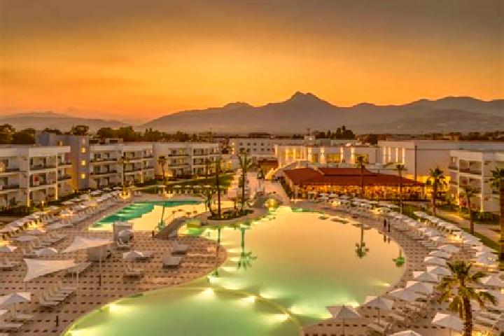 12 escort profiles in Villapiana Scalo, Italy. Browse companions, services, rates and book online. Incall and outcall available.