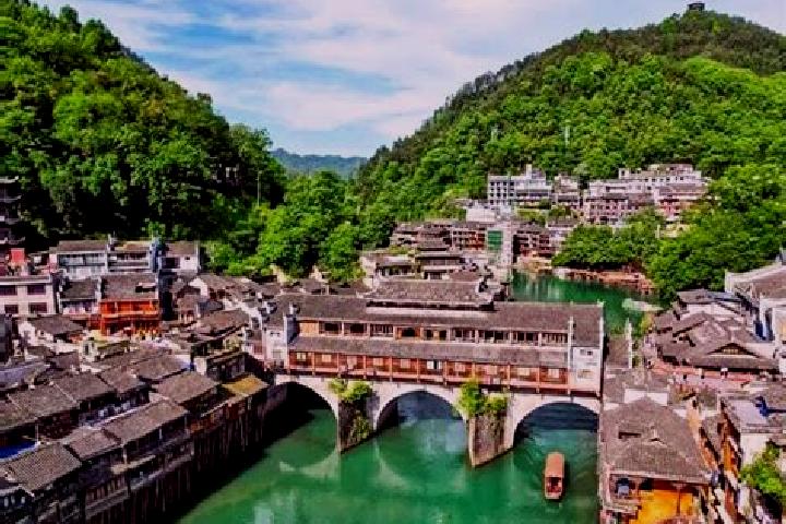 12 escort profiles in Wulingyuan, China. Browse companions, services, rates and book online. Incall and outcall available.