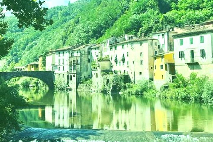 13 escort profiles in Bagni di Tabiano, Italy. Browse companions, services, rates and book online. Incall and outcall available.