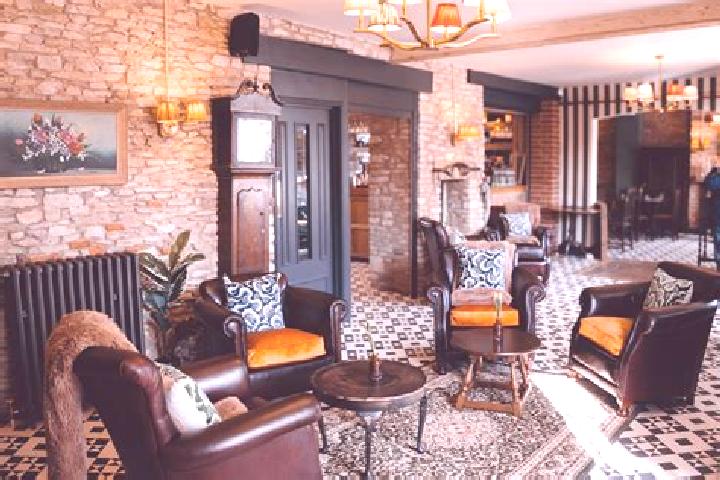 13 escort profiles in Bampton, United Kingdom. Browse companions, services, rates and book online. Incall and outcall available.
