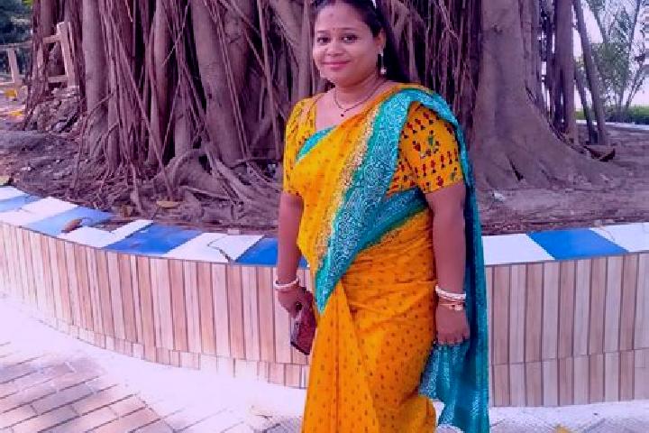 13 escort profiles in Bhandardaha, India. Browse companions, services, rates and book online. Incall and outcall available.