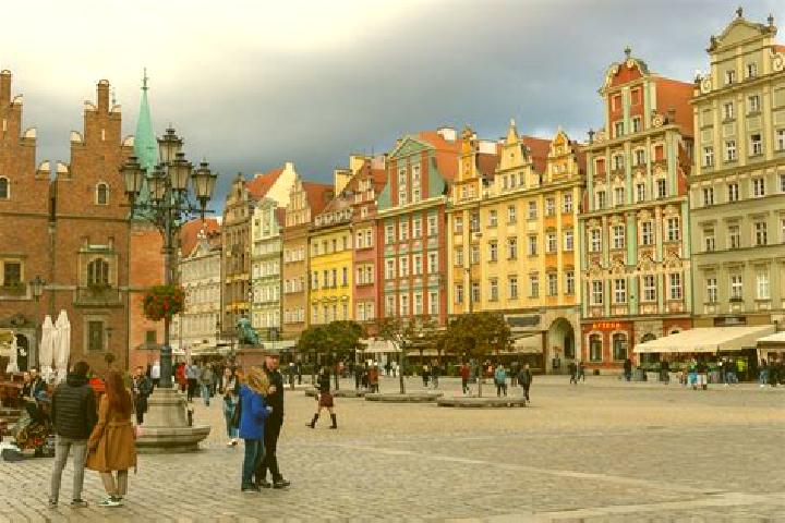 13 escort profiles in Budzyn, Poland. Browse companions, services, rates and book online. Incall and outcall available.
