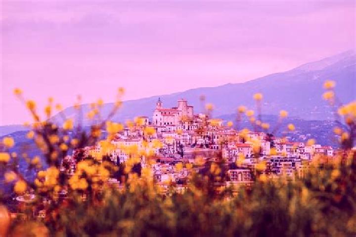13 escort profiles in Casoli, Italy. Browse companions, services, rates and book online. Incall and outcall available.