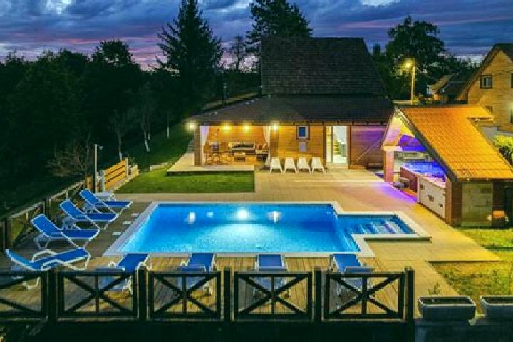 13 escort profiles in Gornje Jesenje, Croatia. Browse companions, services, rates and book online. Incall and outcall available.