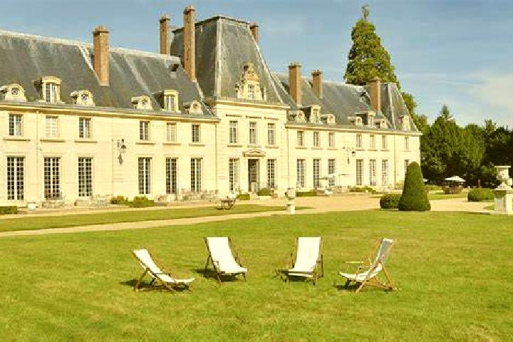 13 escort profiles in Mareil-sur-Mauldre, France. Browse companions, services, rates and book online. Incall and outcall available.