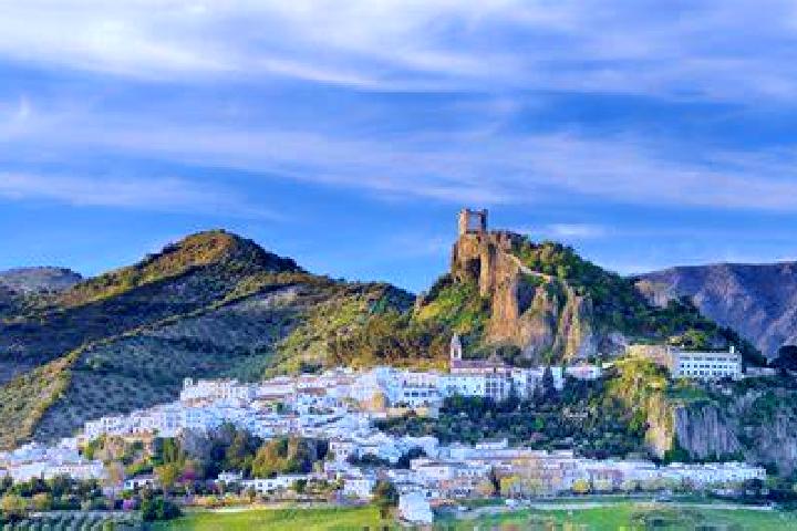 13 escort profiles in Membribe de la Sierra, Spain. Browse companions, services, rates and book online. Incall and outcall available.