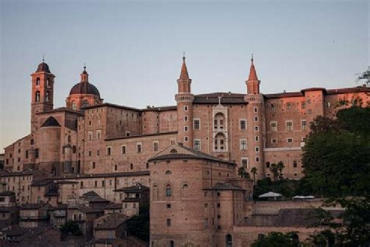 13 escort profiles in Montacuto, Italy. Browse companions, services, rates and book online. Incall and outcall available.