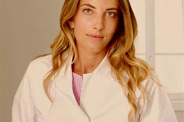 13 escort profiles in Monte Rosello, Italy. Browse companions, services, rates and book online. Incall and outcall available.