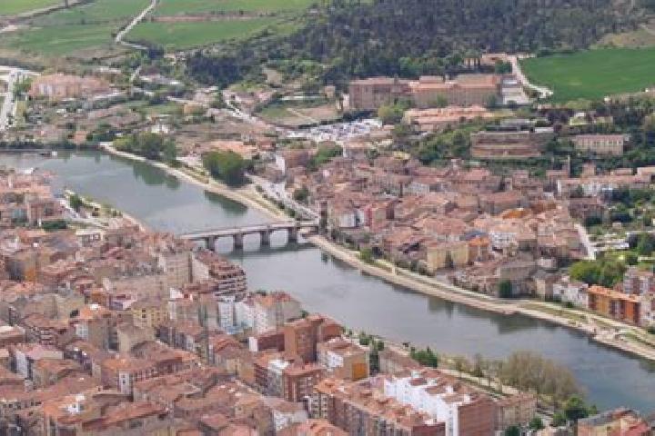 13 escort profiles in Pina de Ebro, Spain. Browse companions, services, rates and book online. Incall and outcall available.
