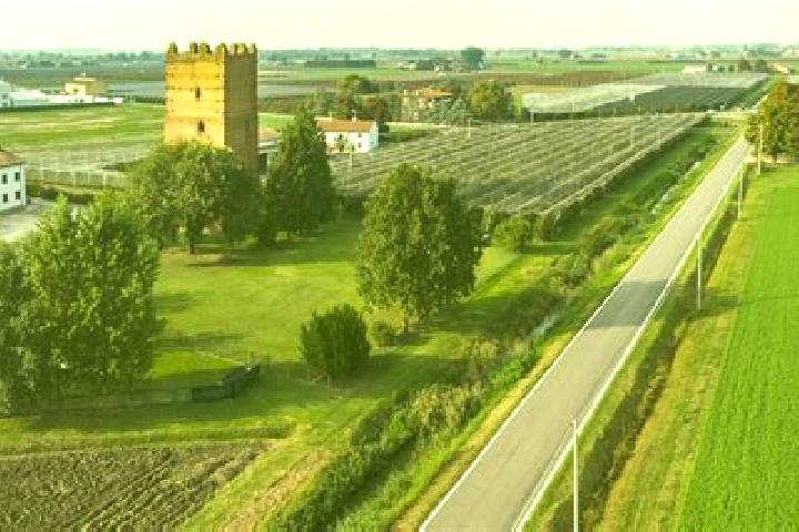 13 escort profiles in Poggio Renatico, Italy. Browse companions, services, rates and book online. Incall and outcall available.