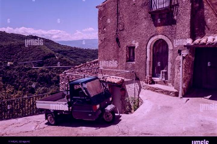 13 escort profiles in San Fili, Italy. Browse companions, services, rates and book online. Incall and outcall available.