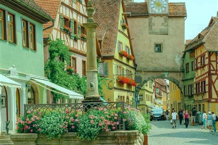 13 escort profiles in Seeheim-Jugenheim, Germany. Browse companions, services, rates and book online. Incall and outcall available.