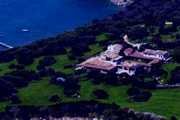13 escort profiles in Villa San Martino, Italy. Browse companions, services, rates and book online. Incall and outcall available.