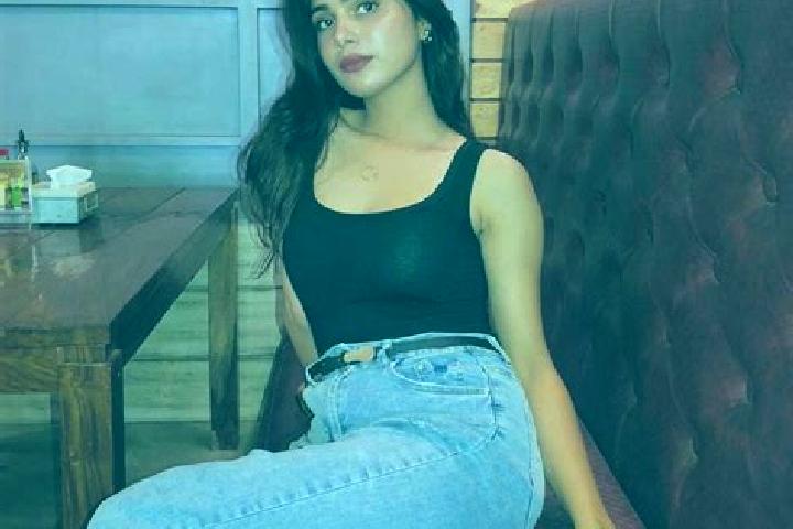 13 escort profiles in Virappanchathiram, India. Browse companions, services, rates and book online. Incall and outcall available.