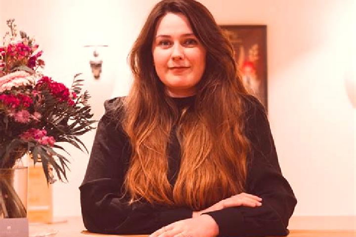 14 escort profiles in Aeschi b. Spiez, Switzerland. Browse companions, services, rates and book online. Incall and outcall available.