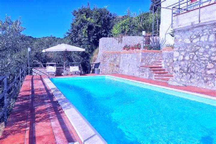 14 escort profiles in Arola, Italy. Browse companions, services, rates and book online. Incall and outcall available.
