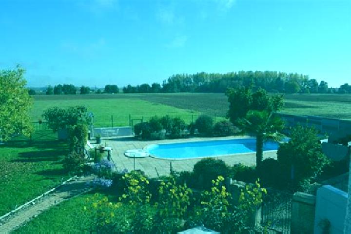14 escort profiles in Brazey-en-Plaine, France. Browse companions, services, rates and book online. Incall and outcall available.