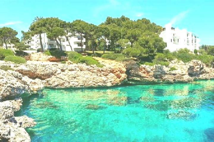 14 escort profiles in Cala d Or, Spain. Browse companions, services, rates and book online. Incall and outcall available.
