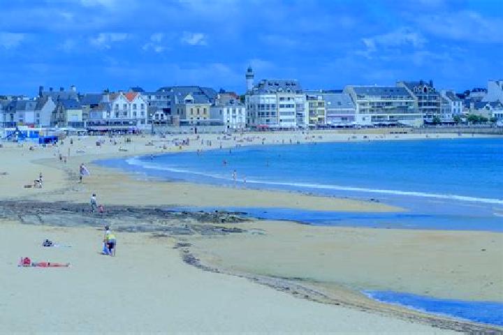 14 escort profiles in Erdeven, France. Browse companions, services, rates and book online. Incall and outcall available.