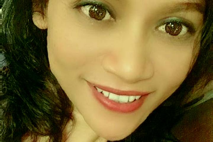 14 escort profiles in Halasztelek, Hungary. Browse companions, services, rates and book online. Incall and outcall available.