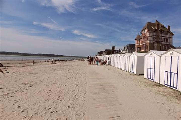 14 escort profiles in Le Crotoy, France. Browse companions, services, rates and book online. Incall and outcall available.