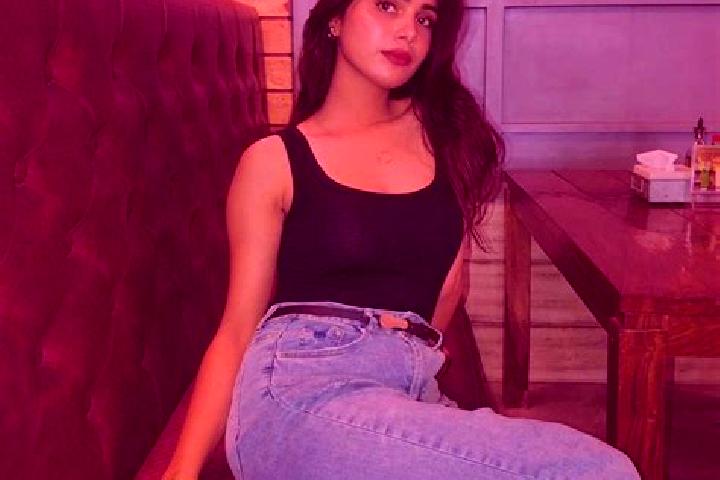 14 escort profiles in Mangattidam, India. Browse companions, services, rates and book online. Incall and outcall available.