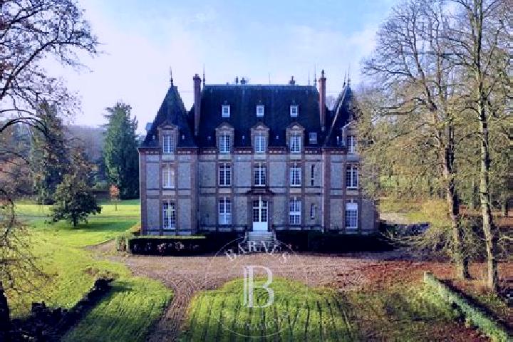 14 escort profiles in Poey-de-Lescar, France. Browse companions, services, rates and book online. Incall and outcall available.