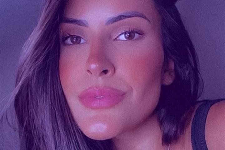 14 escort profiles in Porecatu, Brazil. Browse companions, services, rates and book online. Incall and outcall available.