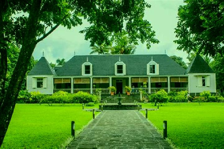 14 escort profiles in Saint Aubin, Mauritius. Browse companions, services, rates and book online. Incall and outcall available.