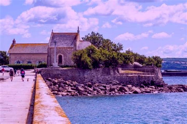 14 escort profiles in Saint-Vaast-la-Hougue, France. Browse companions, services, rates and book online. Incall and outcall available.