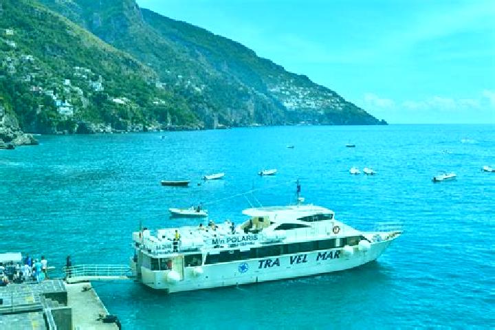 14 escort profiles in Salorno, Italy. Browse companions, services, rates and book online. Incall and outcall available.