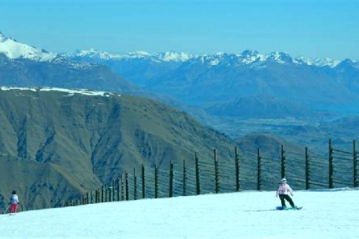 15 escort profiles in Cardrona, New Zealand. Browse companions, services, rates and book online. Incall and outcall available.