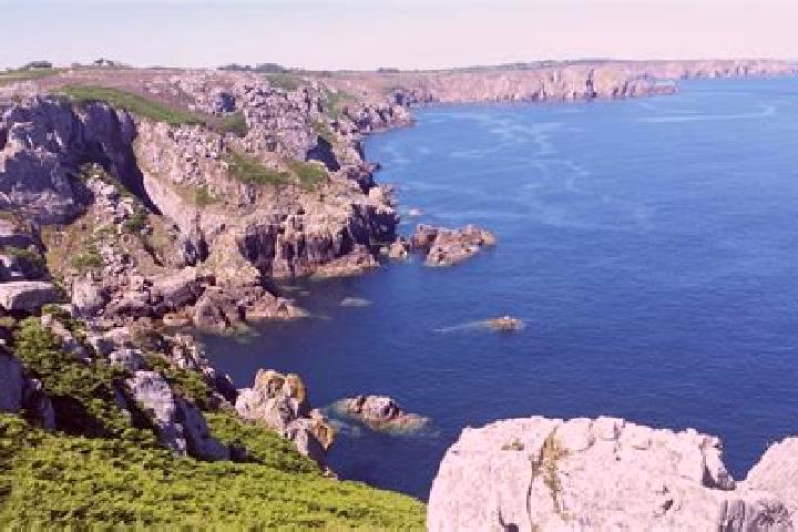 15 escort profiles in Cleden-Cap-Sizun, France. Browse companions, services, rates and book online. Incall and outcall available.