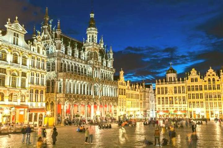 15 escort profiles in Farciennes, Belgium. Browse companions, services, rates and book online. Incall and outcall available.