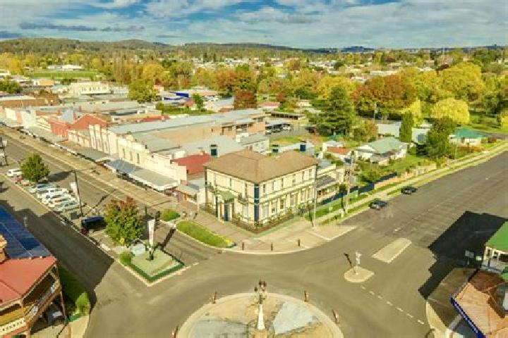 15 escort profiles in Glen Innes, Australia. Browse companions, services, rates and book online. Incall and outcall available.