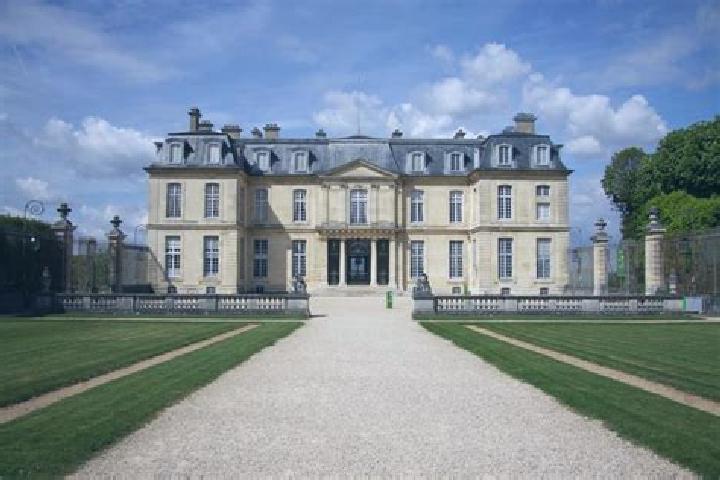 15 escort profiles in Mairy-sur-Marne, France. Browse companions, services, rates and book online. Incall and outcall available.