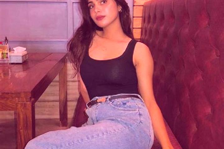 15 escort profiles in Nerinjippettai, India. Browse companions, services, rates and book online. Incall and outcall available.