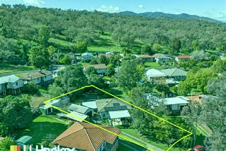 15 escort profiles in Oxley Vale, Australia. Browse companions, services, rates and book online. Incall and outcall available.