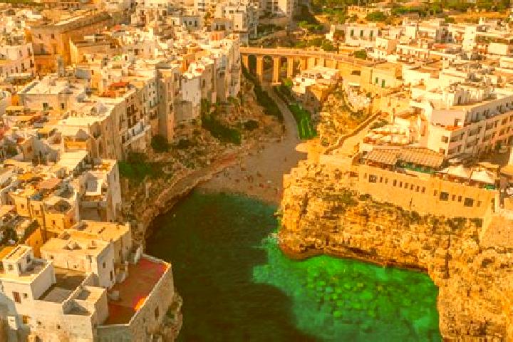 15 escort profiles in Polignano a Mare, Italy. Browse companions, services, rates and book online. Incall and outcall available.