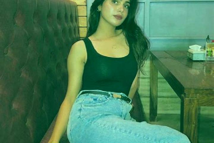 15 escort profiles in Ramachettipalaiyam, India. Browse companions, services, rates and book online. Incall and outcall available.