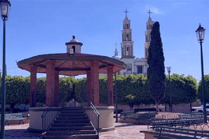 15 escort profiles in San Jose el Alto, Mexico. Browse companions, services, rates and book online. Incall and outcall available.