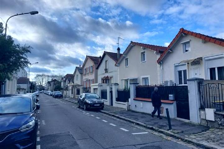 15 escort profiles in Vigneux-sur-Seine, France. Browse companions, services, rates and book online. Incall and outcall available.