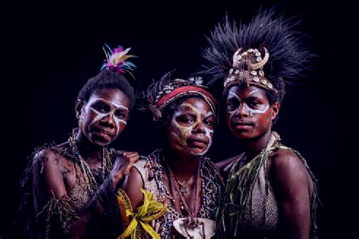 6 escort profiles in Ambunti, Papua New Guinea. Browse companions, services, rates and book online. Incall and outcall available.