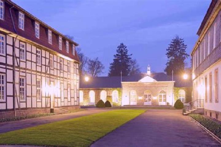 6 escort profiles in Bad Driburg, Germany. Browse companions, services, rates and book online. Incall and outcall available.