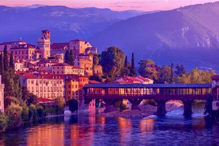 6 escort profiles in Bassano Romano, Italy. Browse companions, services, rates and book online. Incall and outcall available.