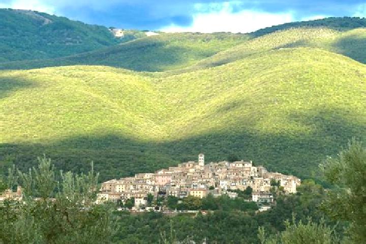 6 escort profiles in Casperia, Italy. Browse companions, services, rates and book online. Incall and outcall available.