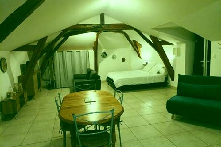 6 escort profiles in Ceaux-en-Loudun, France. Browse companions, services, rates and book online. Incall and outcall available.